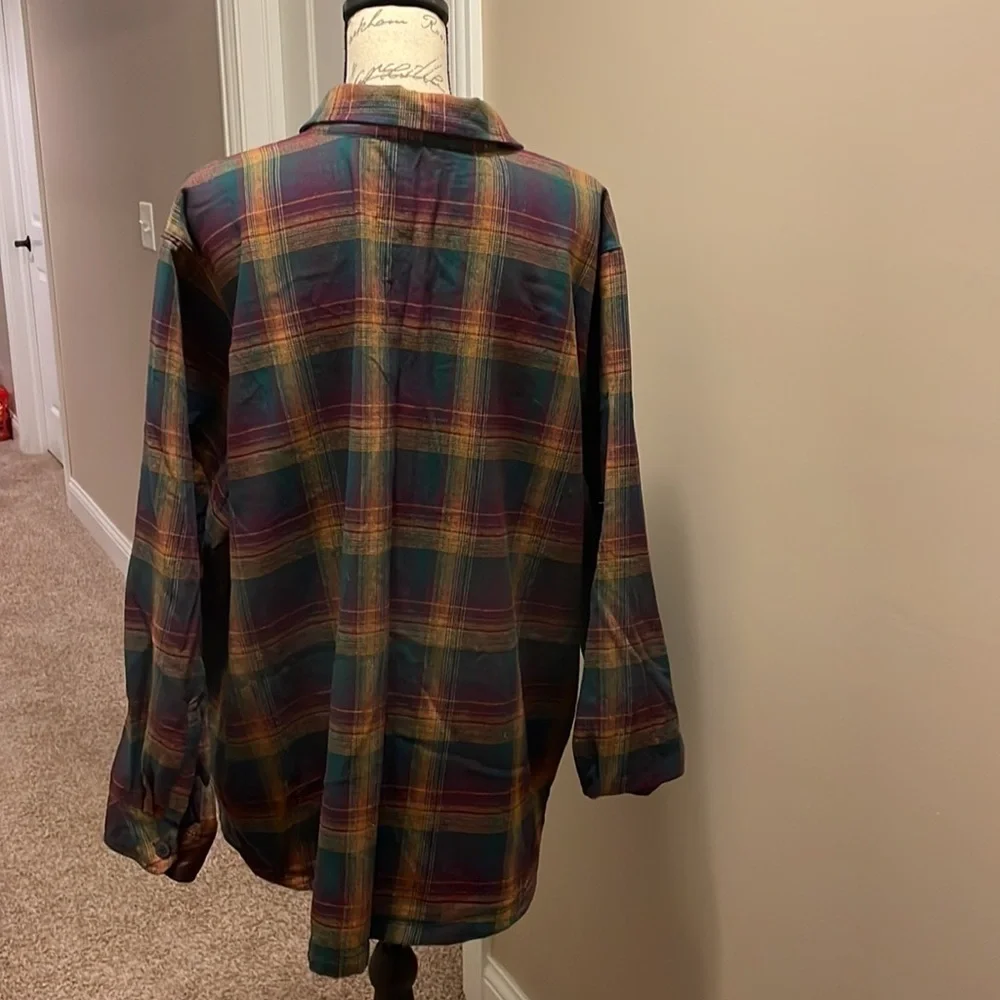 EUC Lee Riders Shacket​​ - Picture 2 of 5